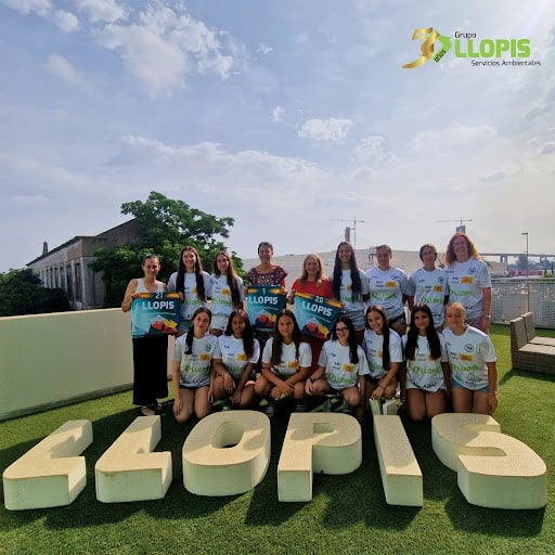 Llopis con el deporte femenino sostenible: compromiso, valores y acción