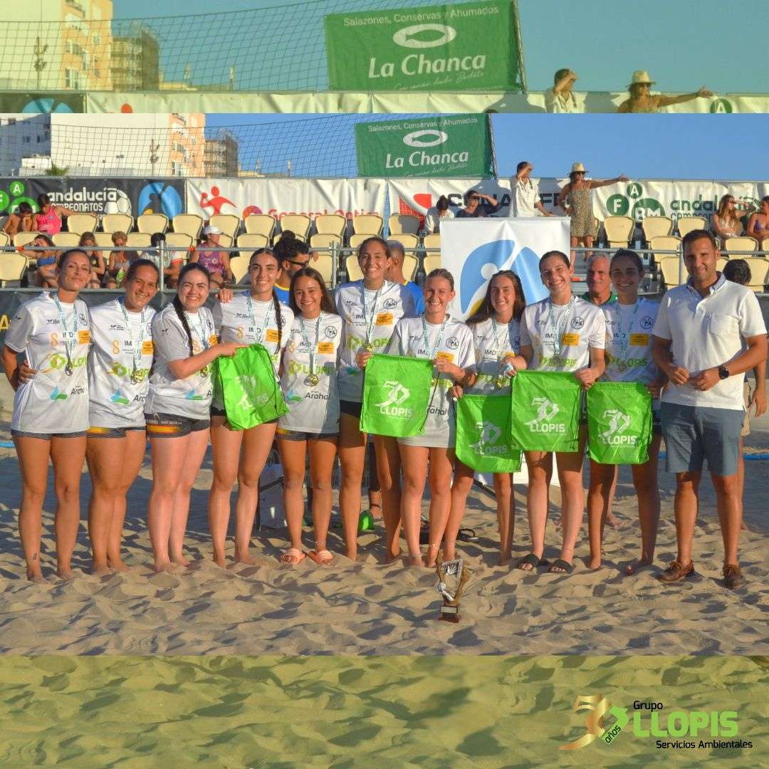 Llopis con el deporte femenino 